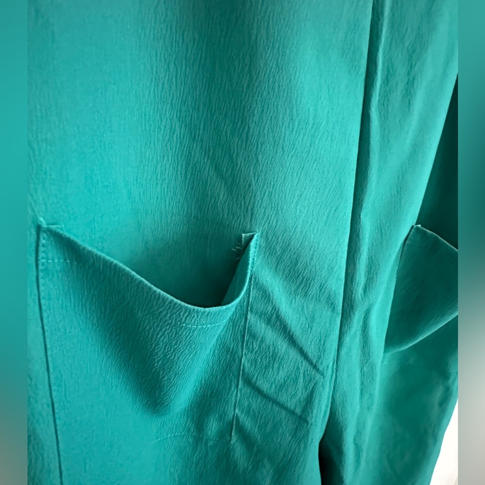 Emerald Green Jumpsuit | Adjustable Straps | Pockets | Size 1X - Picture 8 of 11